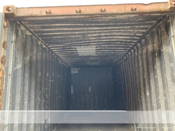 20′ x 8′ x 8.5′ Tall –Used Shipping / Storage Container-Wind and Watertight – BRICK - Image 4