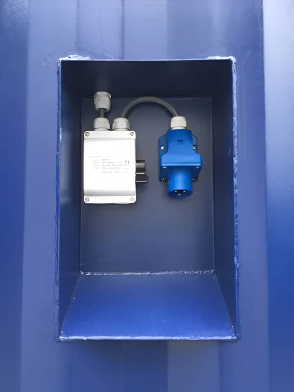 10ft Portable Accommodation Shipping Container – Insulated, Secure, Ready-to-Use Living Unit - Image 6