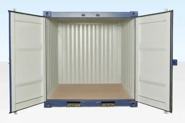 One-trip 8ft blue container with marine plywood flooring and vents